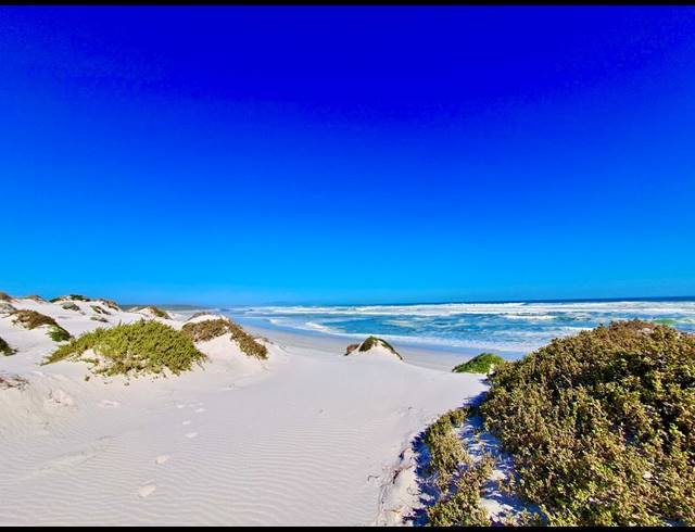 770M² VACANT LAND FOR SALE IN GROTTO BAY